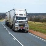 Ensembles de charnières pour conducteurs de remorques multiples